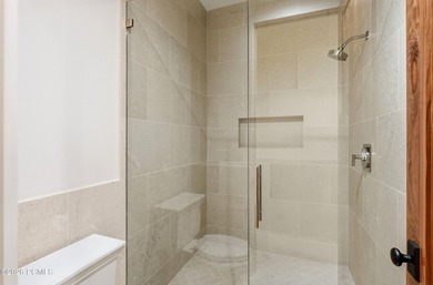This brand new luxury build is perfectly seated on the lower - photo 32