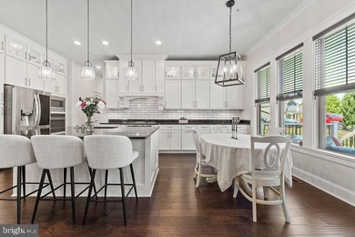 Welcome to an exceptional residence where luxury, comfort, and - photo 10