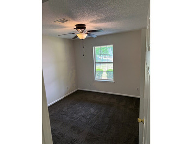 43 Victory Drive offers a 3-bed, 2-bath home, built in 1993 - photo 8