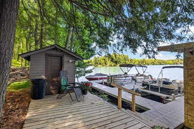 10.58 acres of Big Ripley Island surrounded by renowned Lake - photo 9