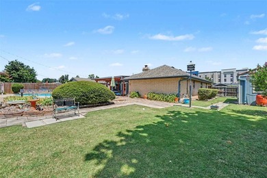 Absolutely beautiful, totally updated home in a prime location! - photo 45