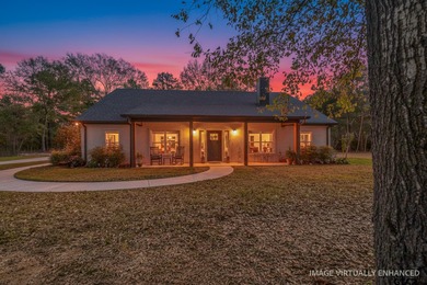 (private lake, pond, creek) Home For Sale in Jacksonville Texas