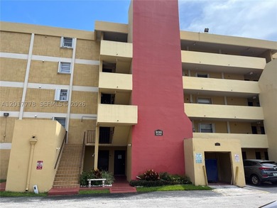 Rented for $1,800 until April 2027 ****Spacious Parkview Condo 1 - photo 1