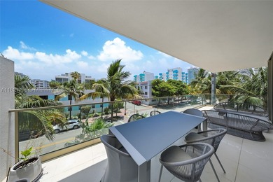 Experience refined luxury at 300 Collins, an exclusive - photo 13