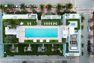 Experience refined luxury at 300 Collins, an exclusive - photo 15