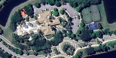 Welcome to one of the most impressive lakefront properties in - photo 18