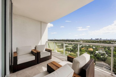 Las Olas penthouse with unobstructed views to the ocean, over - photo 25