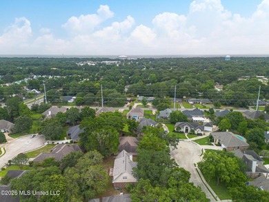 Looking for space beyond the typical 3-bedroom home? This 2 - photo 26