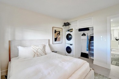 This one-of-a-kind fully renovated ground floor waterfront - photo 30