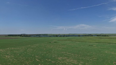 120 +/- acres Hurricane Lake Roberts County, SD. 106 +/- of - photo 3