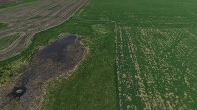 120 +/- acres Hurricane Lake Roberts County, SD. 106 +/- of - photo 4