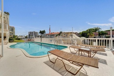 This one-of-a-kind fully renovated ground floor waterfront - photo 45