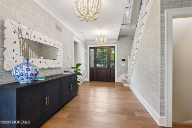 This custom-built Jersey Shore retreat offers the ultimate in