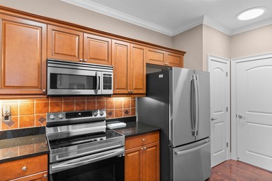 Second Home Only. It is Immaculate! Welcome to effortless - photo 8