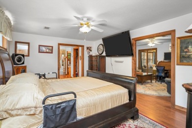 WATERFRONT BEAUTY -- TEJAS SHORES SUBDIVISION! - photo 13