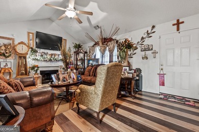 Welcome home to comfort, character, and space to truly live! - photo 6