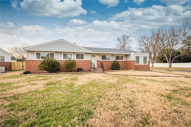 Lake Whitehurst Home For Sale in Norfolk Virginia