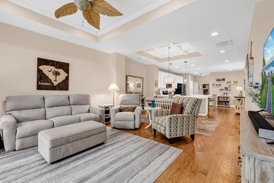 Welcome to luxury coastal living at 120 Queens Cove, Unit B - photo 3