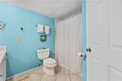 Cozy Coastal One-Bedroom Condo - Prime Beachside Location! This - photo 25