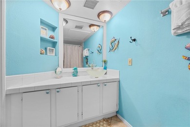 Cozy Coastal One-Bedroom Condo - Prime Beachside Location! This - photo 26