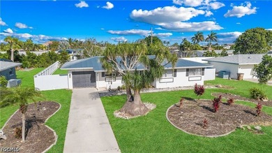 Discover the opportunity to own a completely remodeled 3-bedroom - photo 1