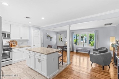 Welcome to this beautifully maintained 4-bedroom, 2-bath ranch - photo 10