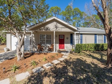 (private lake, pond, coastal) Home For Sale in Fort Mccoy Florida