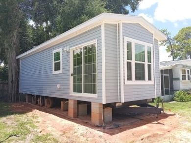 Bonnet Lake Home For Sale in Avon Park Florida