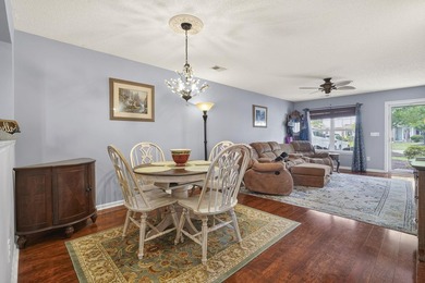 Welcome to this beautifully maintained 3-bedroom, 2.5-bath - photo 6