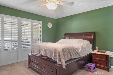 This well-maintained and stunning two-bedroom, two-bathroom - photo 11
