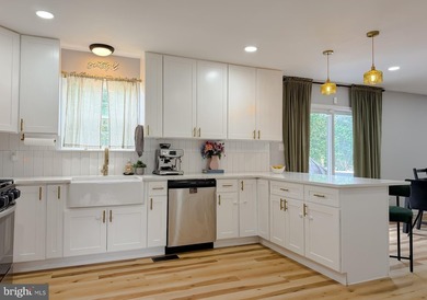 If you've been searching for a home with a truly contemporary - photo 11