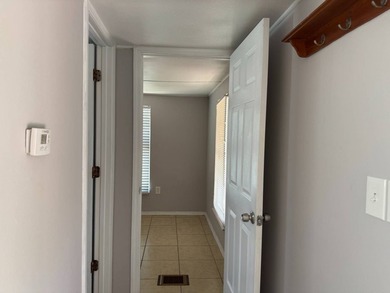 FAMILY PARK/ 3 BED/2BATHS/REMODELED!!LOT FEE $900 MONTHLY !! - photo 15