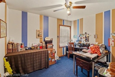 Ranch home with gorgeous views of Thompson Lake! 3 bedrooms, 2 - photo 15