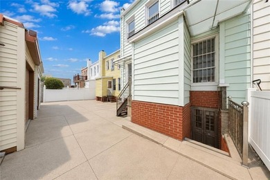 Introducing this beautiful semi-detached one-family brick home - photo 17