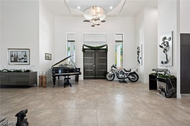 Ultra-Luxury, custom built, DIRECT GULF ACCESS, infinity edge - photo 19