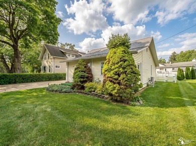 Quaint home in Bolles Harbor near Lake Erie with easy access to - photo 22