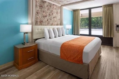 Opportunity to acquire a full-service hospitality asset 102 Keys - photo 1