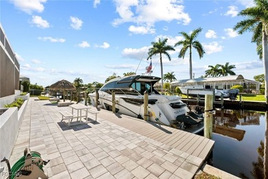 Ultra-Luxury, custom built, DIRECT GULF ACCESS, infinity edge - photo 34