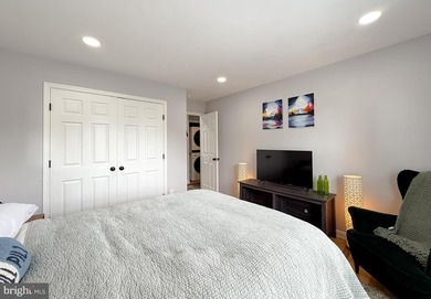 If you've been searching for a home with a truly contemporary - photo 44