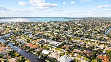 Ultra-Luxury, custom built, DIRECT GULF ACCESS, infinity edge - photo 45