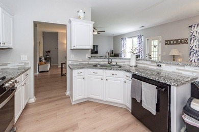Enjoy easy, one-story living in this beautifully maintained home - photo 10