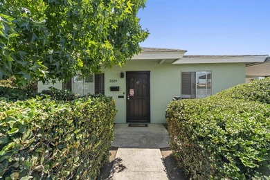 This is a duplex. Located just 2 blocks from Azalea Park (north) - photo 2