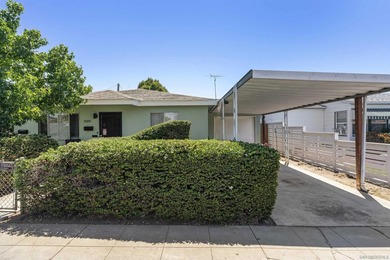 This is a duplex. Located just 2 blocks from Azalea Park (north) - photo 4