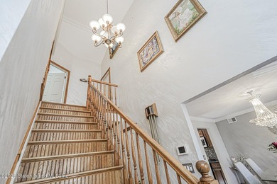 Welcome to 115 Abingdon Avenue! This beautiful 2-family - photo 14