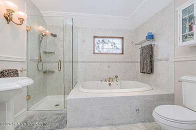 Welcome to 115 Abingdon Avenue! This beautiful 2-family - photo 17