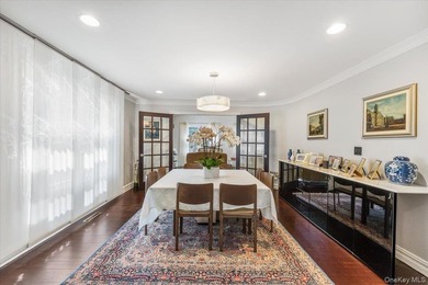 Bright and spacious Colonial, impeccably maintained and - photo 10