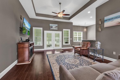 Welcome to this beautifully maintained custom-built home - photo 4