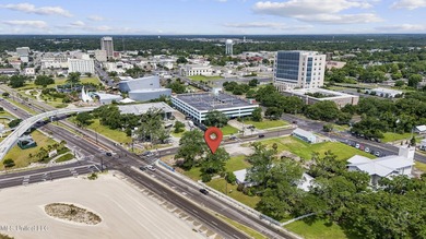 Location is key for these 2 Beach Front Lots in Downtown - photo 5