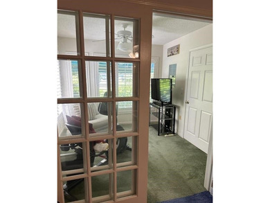 First floor unit! Come see this unit which is perfect to remodel - photo 4