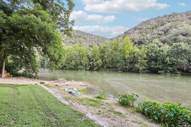 Tucked along the banks of the Guadalupe River, this beautifully - photo 8